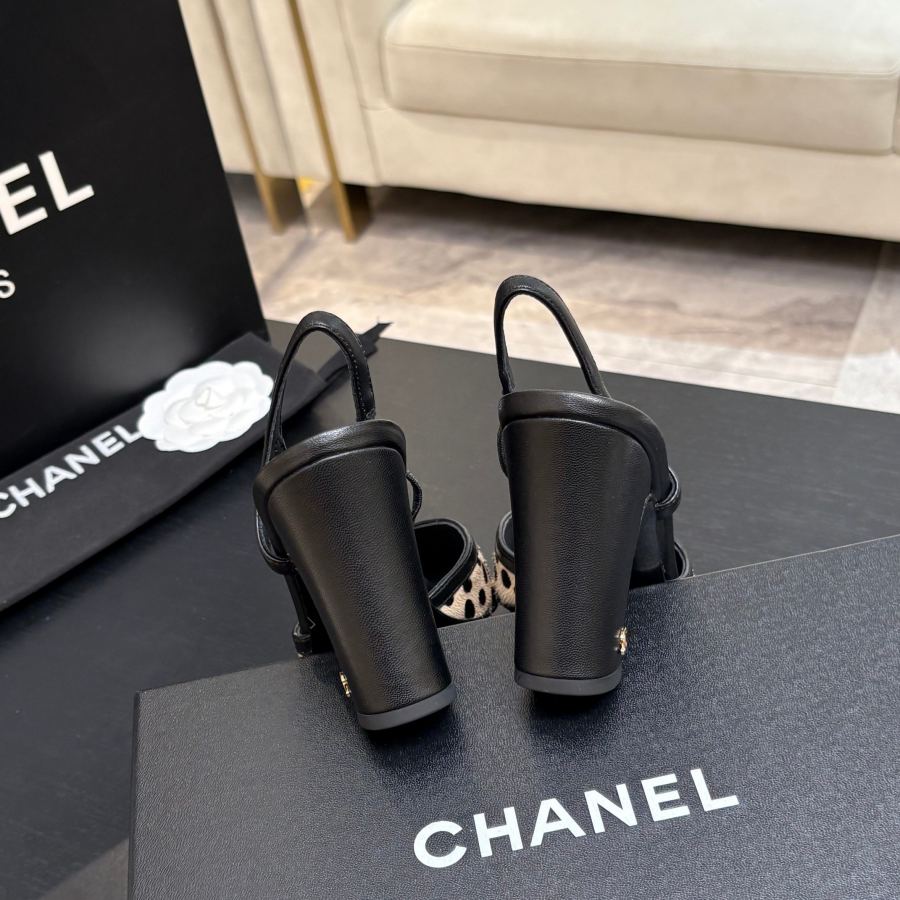 CHANEL женская обувь Chanel с босоножками — photo 8