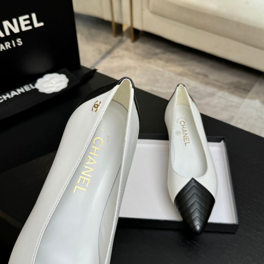 CHANEL women's shoes New Chanel 26 A C — 1:1 Replica — photo 5