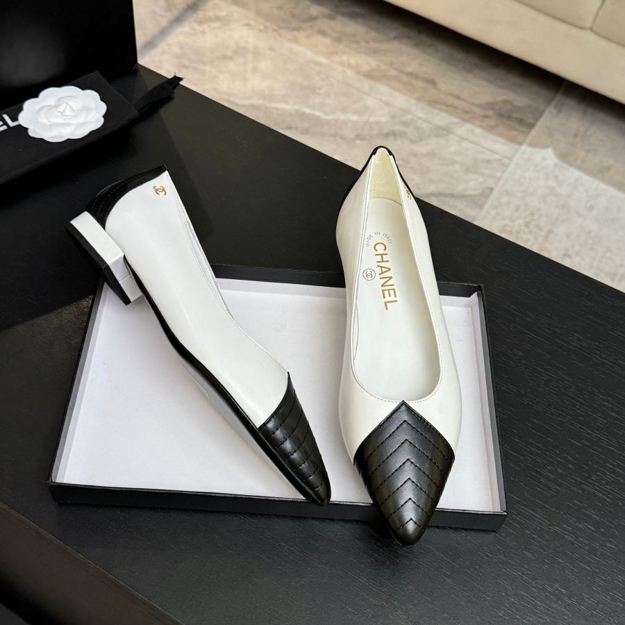 CHANEL women's shoes New Chanel 26 A C — 1:1 Replica — photo 4