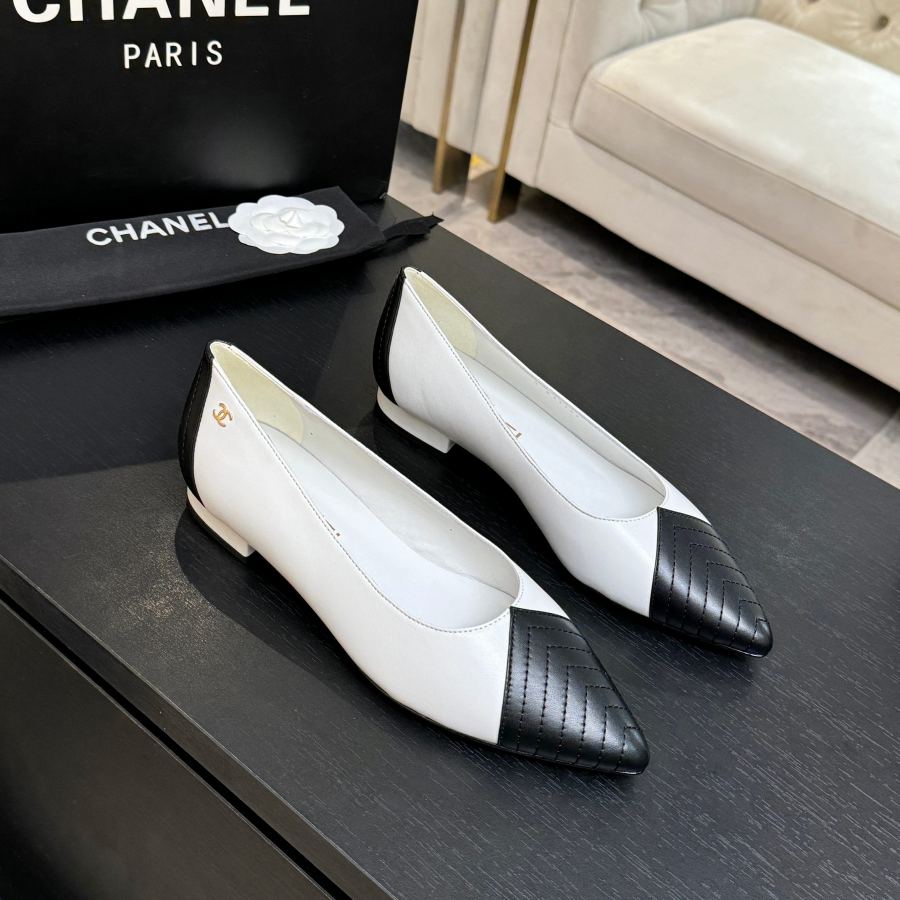 CHANEL women's shoes New Chanel 26 A C — 1:1 Replica — photo 2