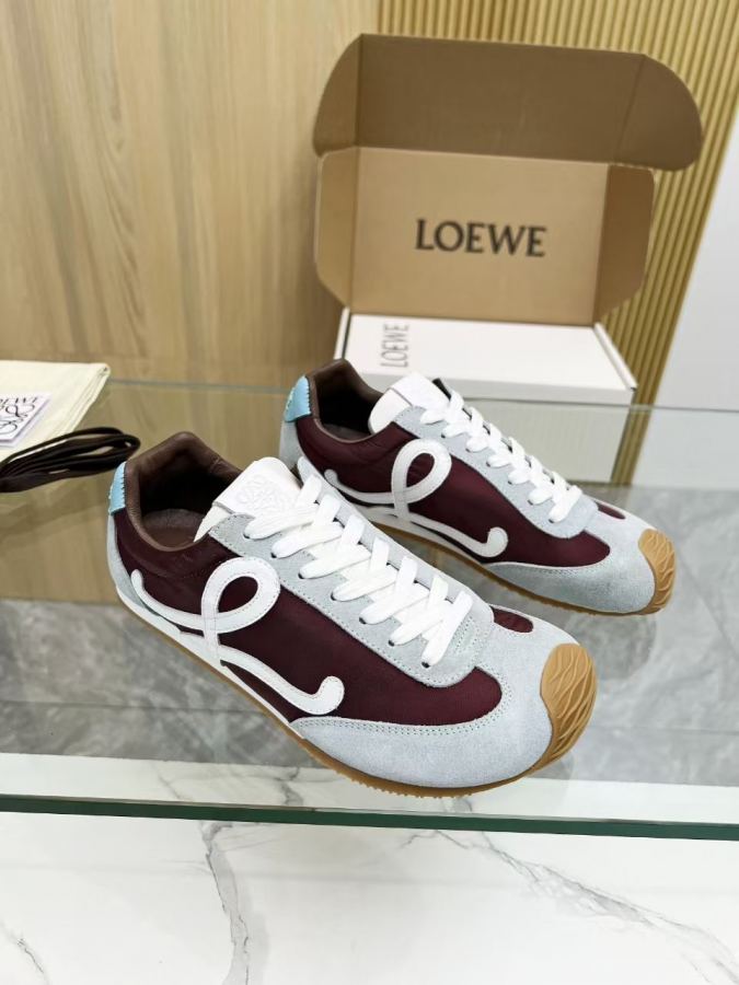 LOEWE women's shoes It’s true LOEWE’s shoes have become very popular this year. This ballet — 1:1 Replica — photo 2