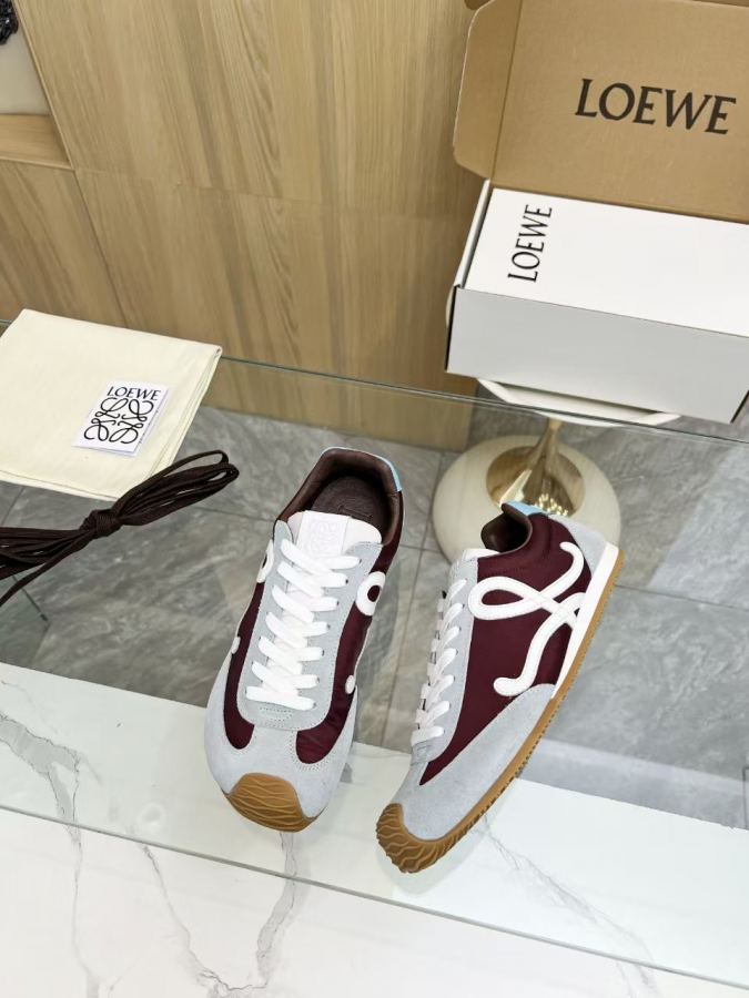 LOEWE women's shoes It’s true LOEWE’s shoes have become very popular this year. This ballet — 1:1 Replica — photo 7