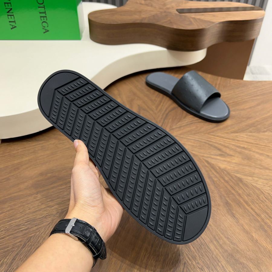 BV women's shoes BV light luxury style men’s flip flops — 1:1 Replica — photo 3