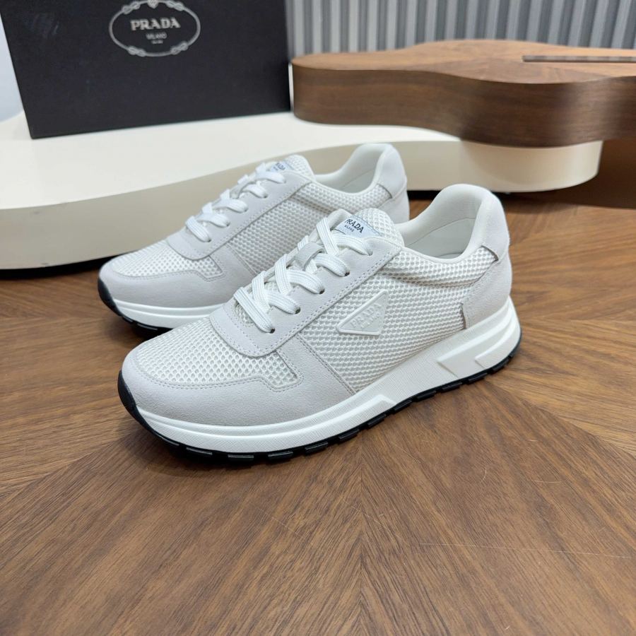 Prada women's shoes Prada/Prada classic men's spliced ​​casual sports shoes — Premium Replica — photo 9