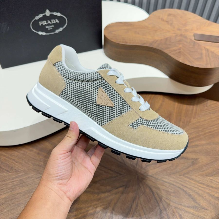 Prada women's shoes Prada/Prada classic men's spliced ​​casual sports shoes — Premium Replica — photo 4