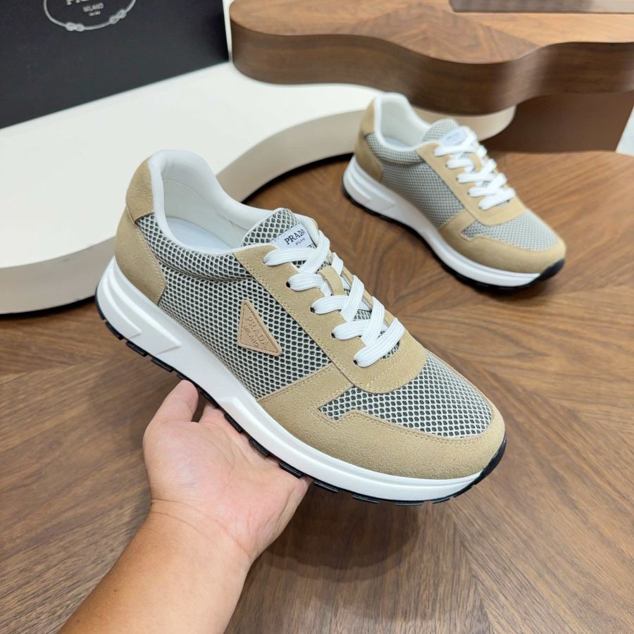 Prada women's shoes Prada/Prada classic men's spliced ​​casual sports shoes — Premium Replica — photo 2