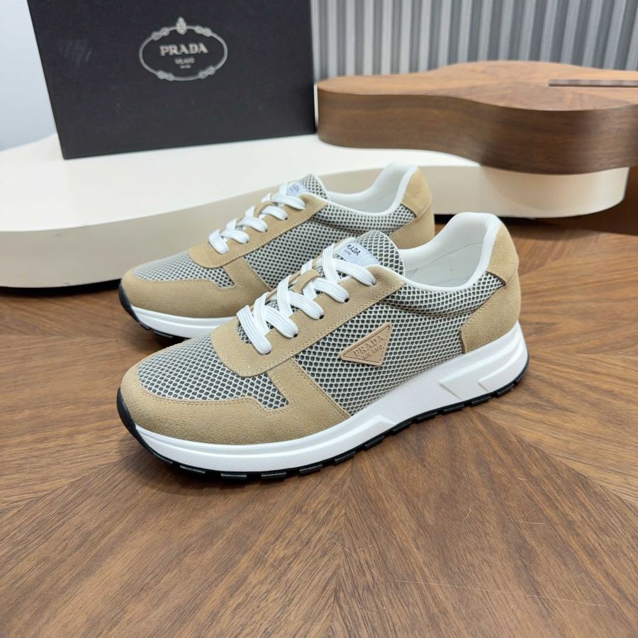 Prada women's shoes Prada/Prada classic men's spliced ​​casual sports shoes — Premium Replica — photo 9