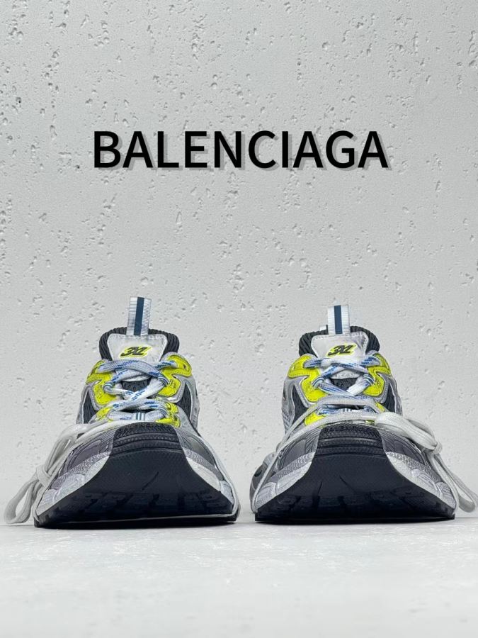 balenciaga schoen P Kanaalvoordeel Groothandel beschikbaar — photo 5
