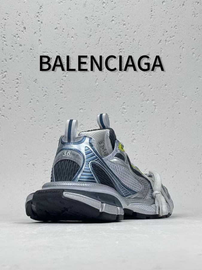 balenciaga schoen P Kanaalvoordeel Groothandel beschikbaar — photo 8