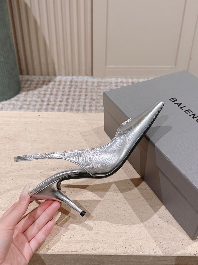 Balenciaga Women's Shoes High quality factory: — 1:1 Replica For Sale — photo 5