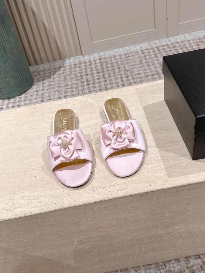 CHANEL women's shoes:Chanel 26 New 26 X C — 1:1 Replica — photo 2