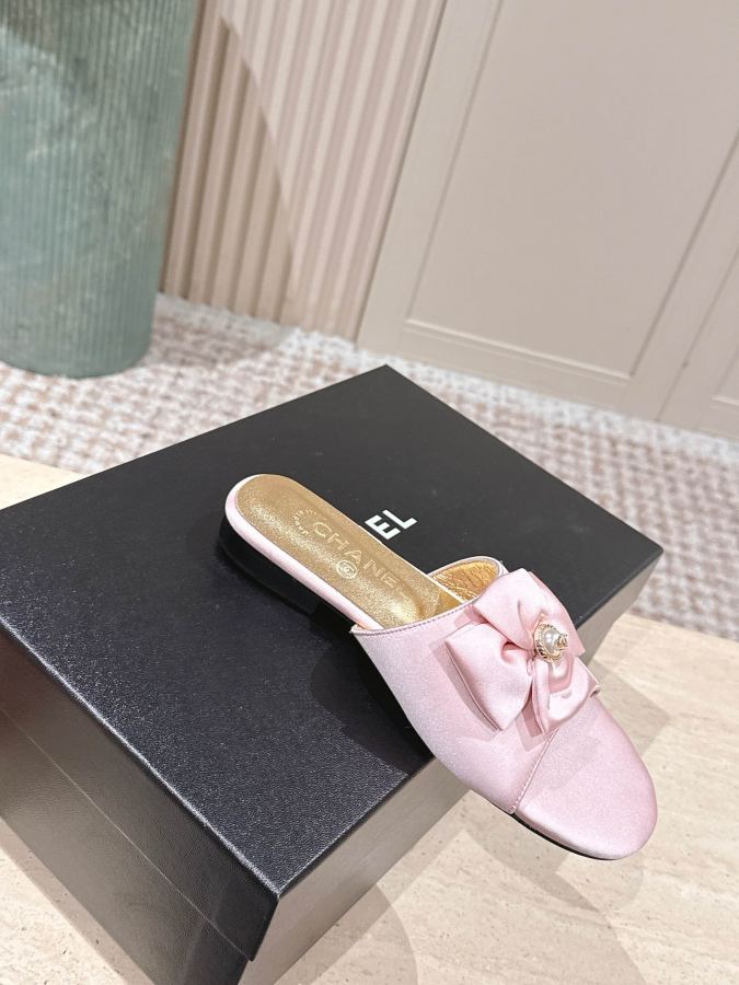 CHANEL women's shoes:Chanel 26 New 26 X C — 1:1 Replica — photo 4