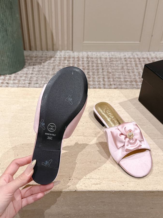 CHANEL women's shoes:Chanel 26 New 26 X C — 1:1 Replica — photo 9