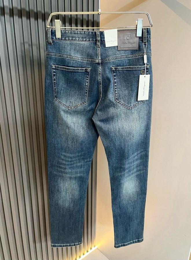 Ferragamo men Ferraga*mo * 2025 LOGO Factory G Logo 29-40 — 1:1 Replica — photo 3