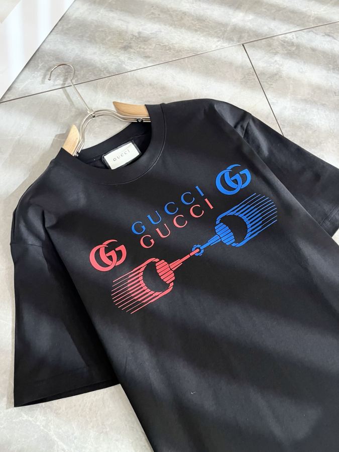 Gucci men Gucc* 2026 New T 2026 T 100% logo M-3 XL — 1:1 Replica For Sale — photo 4