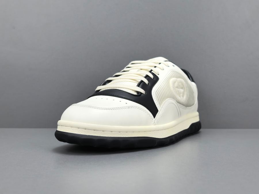 GUCCI SHOE P Channel Advantage, im Großhandel erhältlich — photo 5