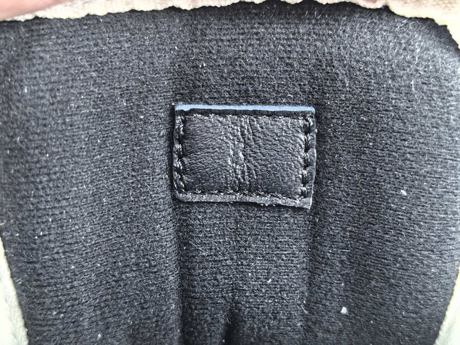 GUCCI SHOE P Channel Advantage, im Großhandel erhältlich — photo 8