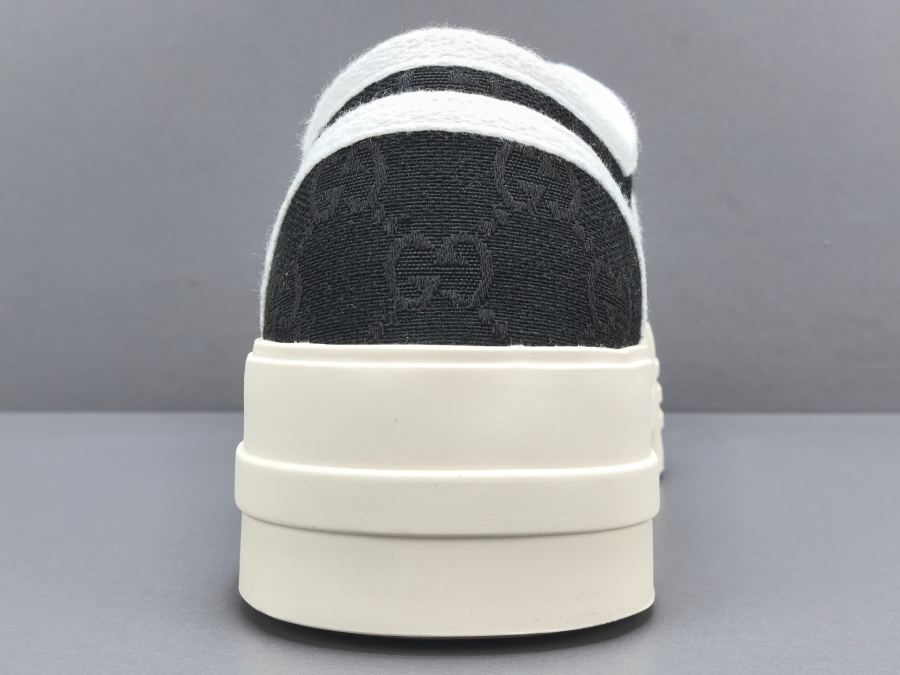 GUCCI SHOE P Channel Advantage Engros tilgængelig — photo 4