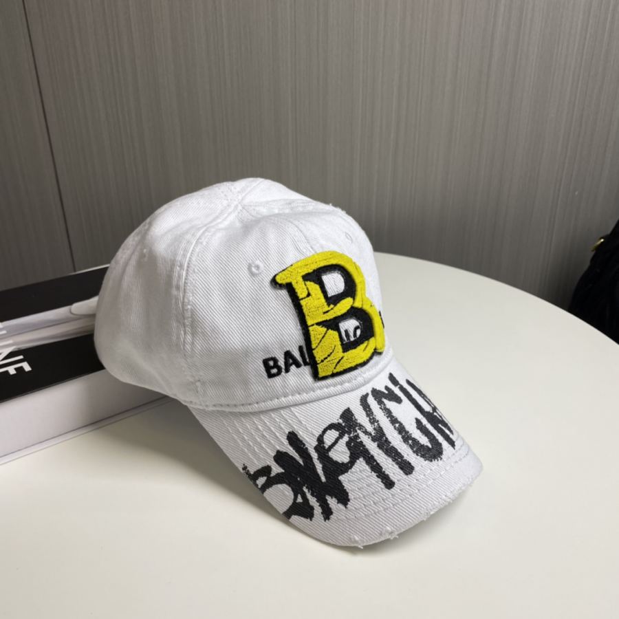 Balenciaga Hut BALENCIAGA Neues Logo, Stil — photo 8