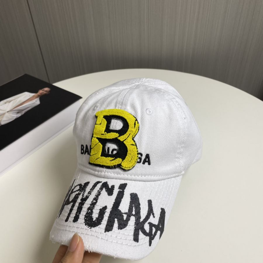 Balenciaga Hut BALENCIAGA Neues Logo, Stil — photo 2