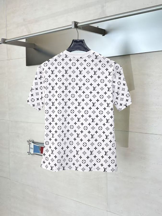 LV men LV 2026 New T logo 260. M-XXXL — 1:1 Replica For Sale — photo 2