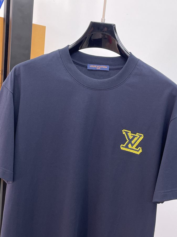 LV men LV 2026 New T logo 260. M-XXXL — 1:1 Replica — photo 3