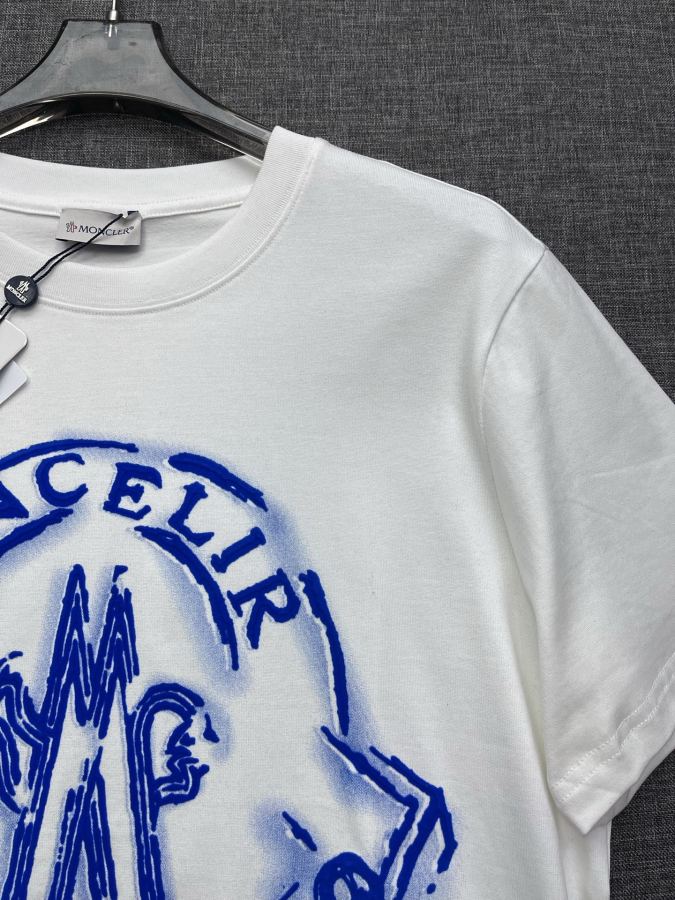 moncler men Mengkou Men's high-end fashion round-neck short-sleeved T-shirt, new spring and summer — 1:1 Replica — photo 8