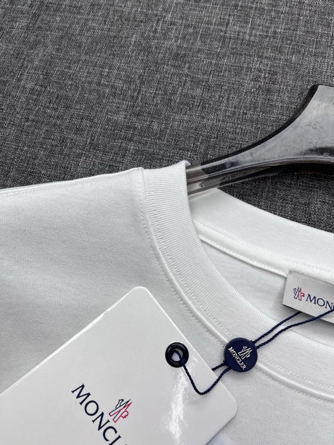 moncler men Mengkou Men's high-end fashion round-neck short-sleeved T-shirt, new spring and summer — 1:1 Replica — photo 7
