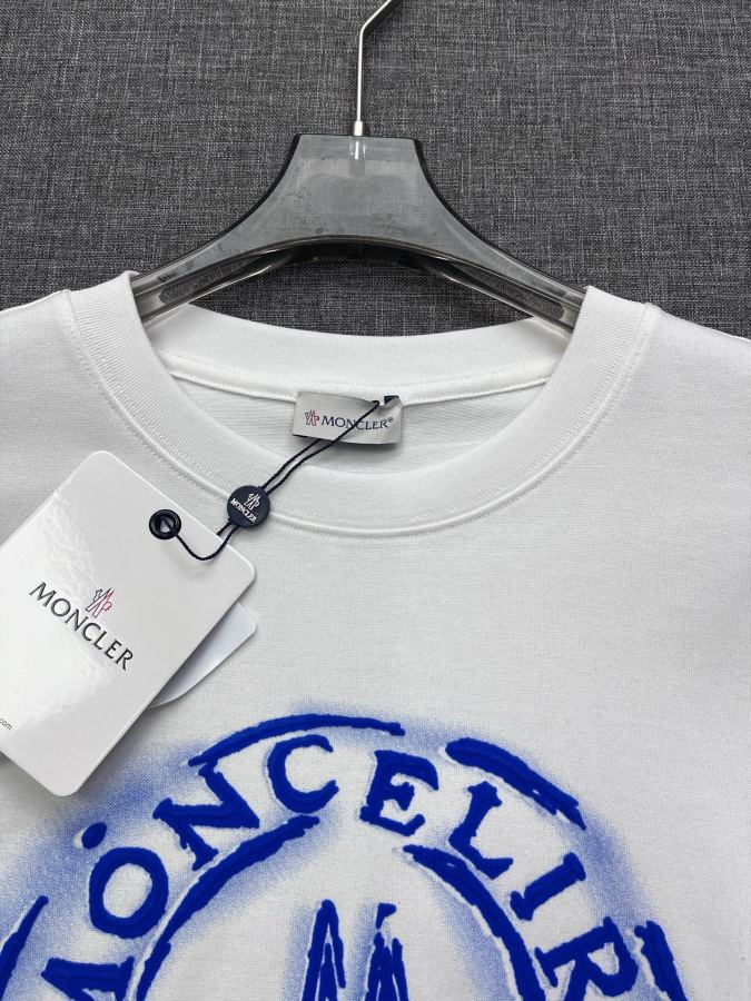 moncler men Mengkou Men's high-end fashion round-neck short-sleeved T-shirt, new spring and summer — 1:1 Replica — photo 6