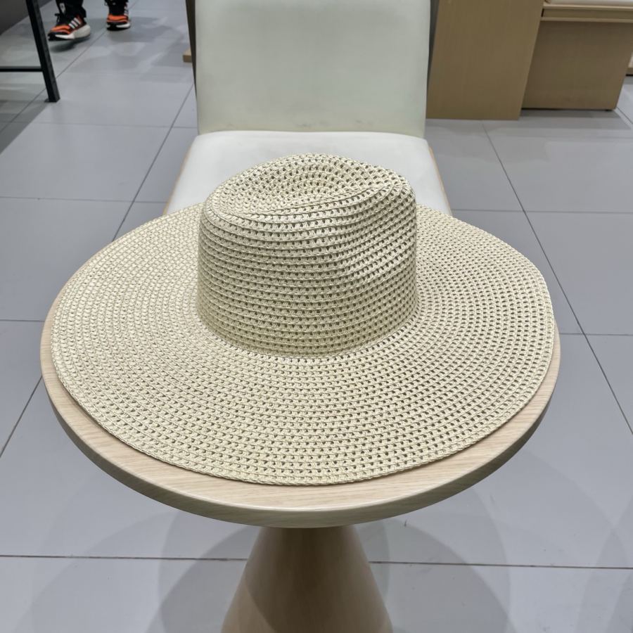 prada hat PRADA big brim hat men and women travel beach hat sun protection hat summer casual — 1:1 Replica — photo 3