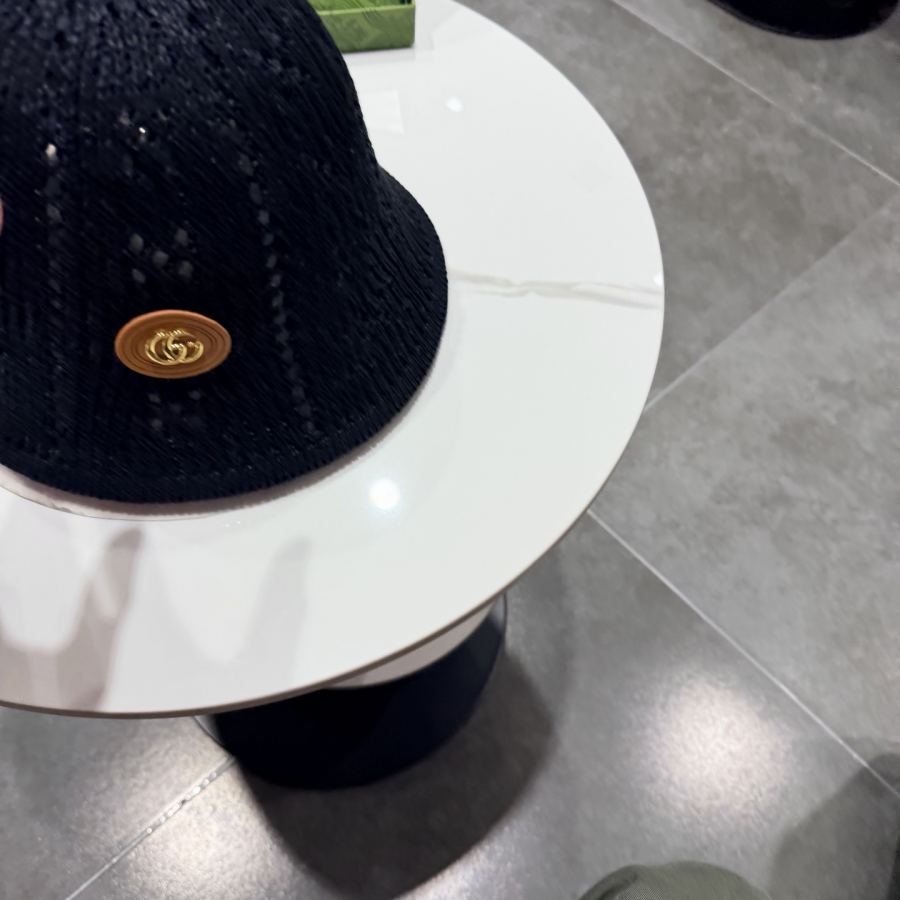 gucci hat knitted fisherman hat women's summer hollow sun protection visor showing face small bucket — 1:1 Replica For Sale — photo 3