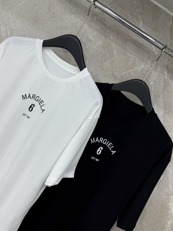 MM6 Women 𝐍𝐄𝐖 𝟐𝟎𝟐6/Hot items in stock — 1:1 Replica — photo 5
