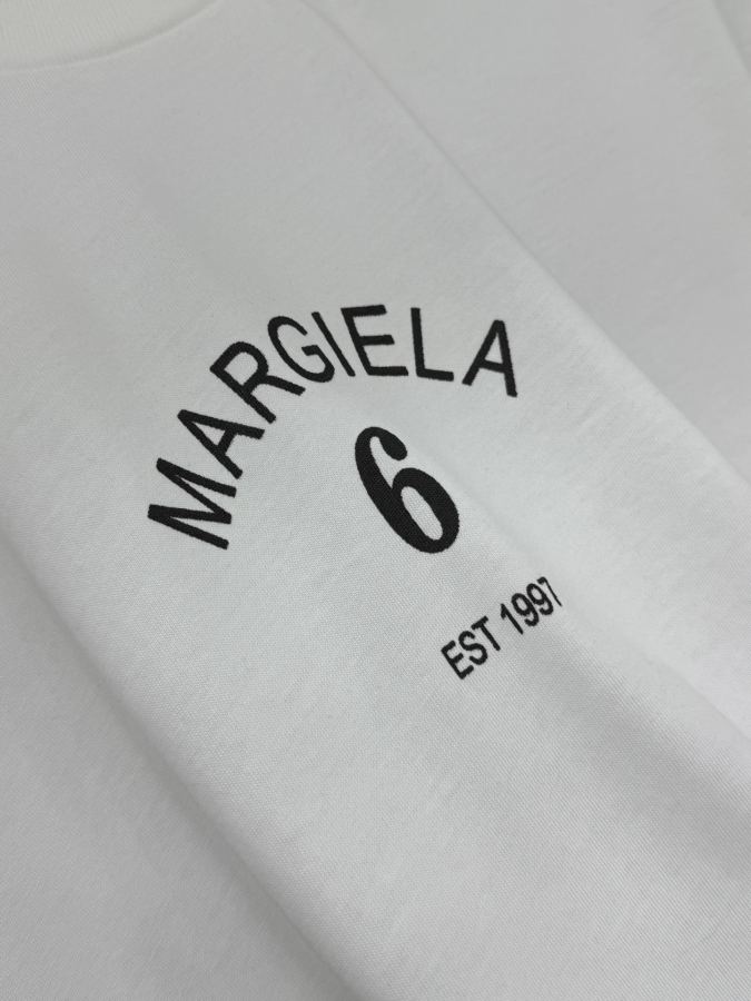 MM6 Women 𝐍𝐄𝐖 𝟐𝟎𝟐6/Hot items in stock — 1:1 Replica — photo 7