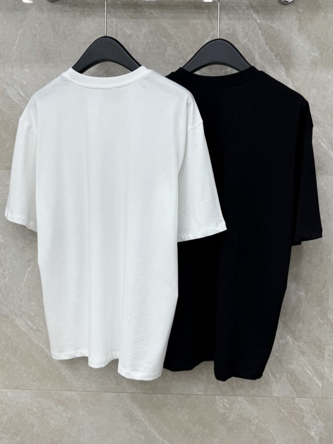 MM6 Women 𝐍𝐄𝐖 𝟐𝟎𝟐6/Hot items in stock — 1:1 Replica — photo 4
