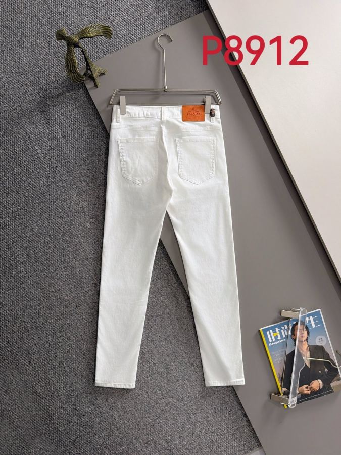 Denim tears Clothes Prada's 2026 four-season slim-fit jeans trousers, imported Japanese Denim plain — 1:1 Replica