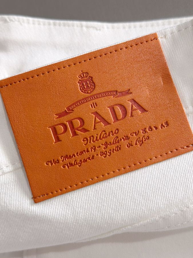 Denim tears Clothes Prada's 2026 four-season slim-fit jeans trousers, imported Japanese Denim plain — 1:1 Replica — photo 8