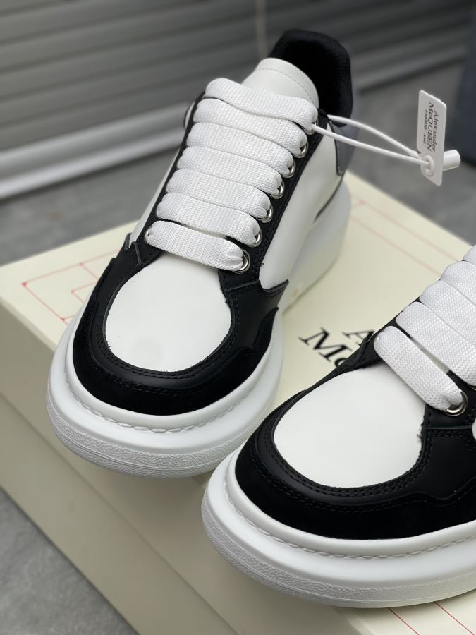 Alexander Mc Queen Women's Shoes Factory ¥ ( Top Version ). (New black and white) Newly upgraded — AAA Quality Replica — photo 6