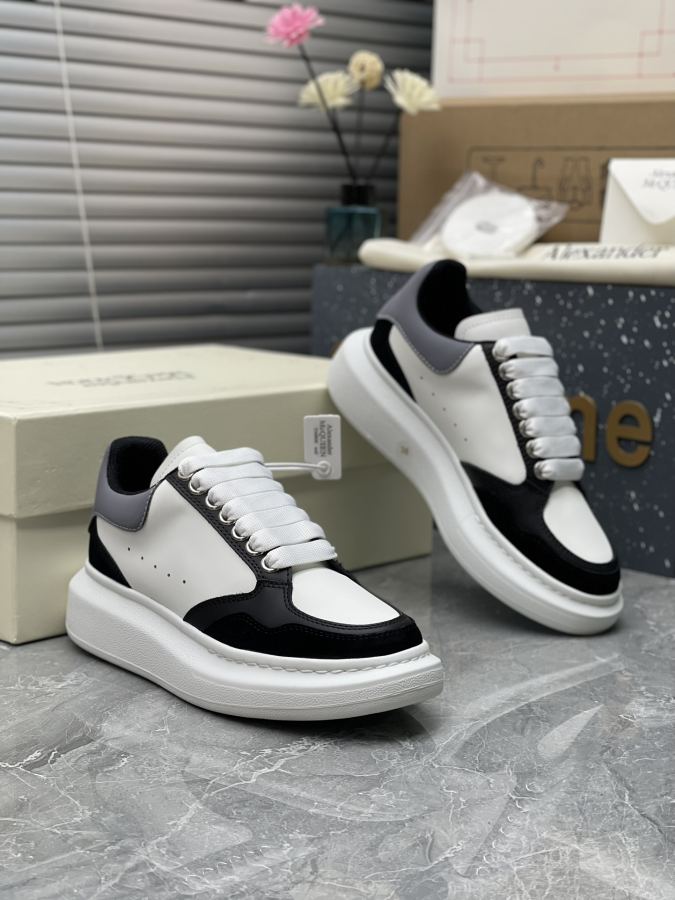 Alexander Mc Queen Women's Shoes Factory ¥ ( Top Version ). (New black and white) Newly upgraded — AAA Quality Replica — photo 3