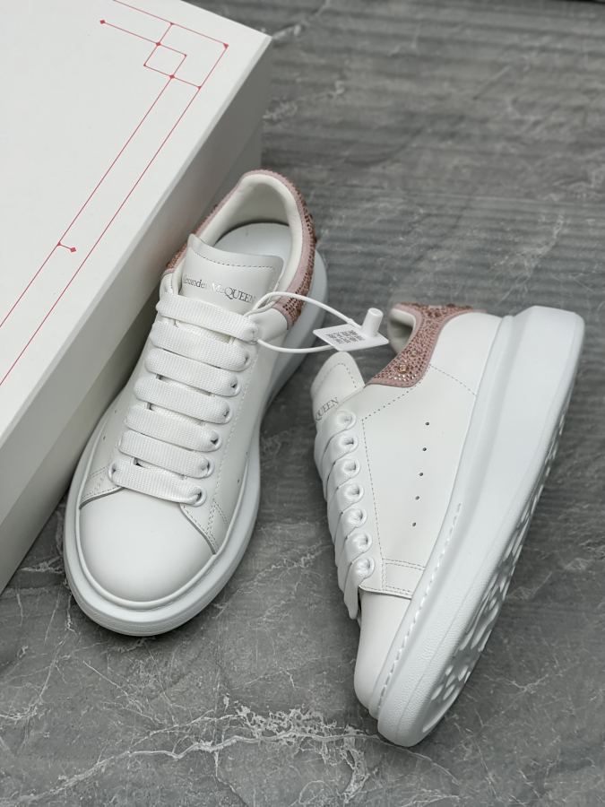 Alexander Mc Queen Women's Shoes Factory ¥ ( Top Version ). (Pink diamond tail) Newly upgraded classic — Premium Replica — photo 8