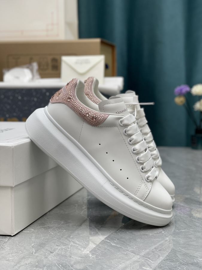 Alexander Mc Queen Women's Shoes Factory ¥ ( Top Version ). (Pink diamond tail) Newly upgraded classic — Premium Replica — photo 5