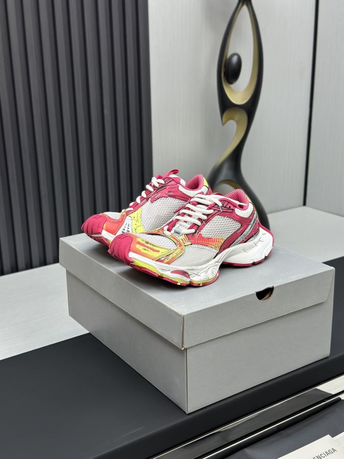 Balenciaga Women's Shoes Factory 3 XL Balenciaga Phantom Sneaker 3 XL Track Trainer — 1:1 Replica