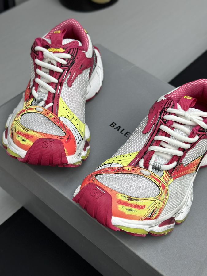 Balenciaga Women's Shoes Factory 3 XL Balenciaga Phantom Sneaker 3 XL Track Trainer — 1:1 Replica — photo 5