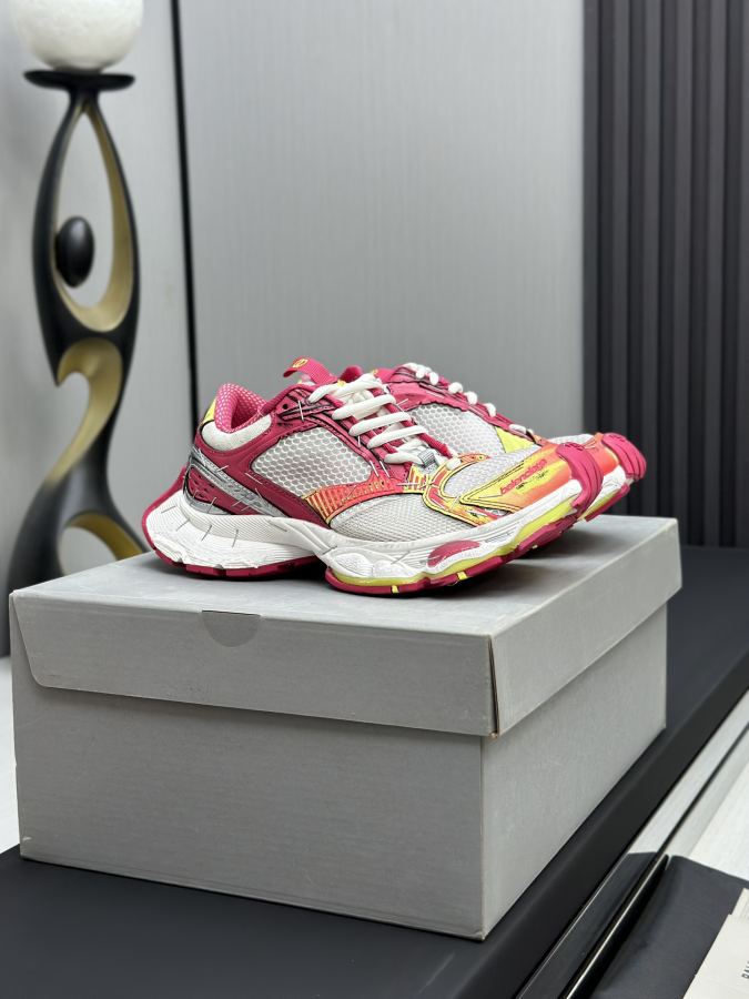 Balenciaga Women's Shoes Factory 3 XL Balenciaga Phantom Sneaker 3 XL Track Trainer — 1:1 Replica — photo 2