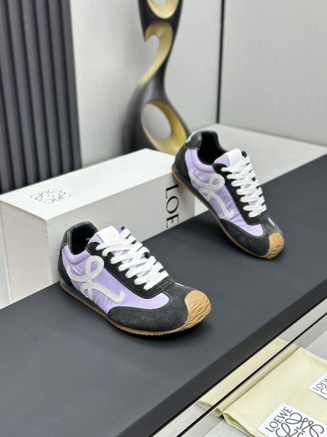 LOEWE women's shoes Direct sales by running volume — 1:1 Replica For Sale — photo 3