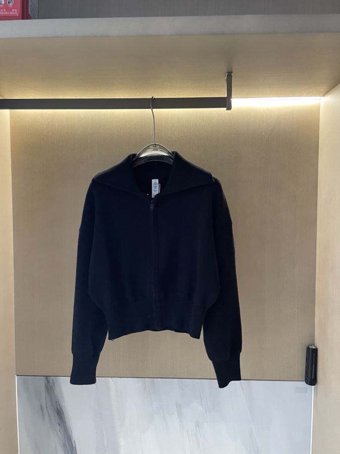 Alo Long sleeve autumn and winter New lapel sweater cardigan, multi-color casual and simple V-neck — AAA Quality Replica — photo 3