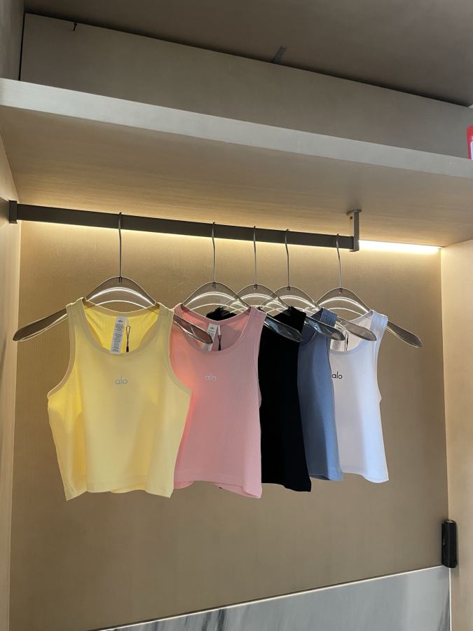 Alo Tank Top Alo Women's Sleeveless Ribbed Fit Tank Top — Premium Replica — photo 9
