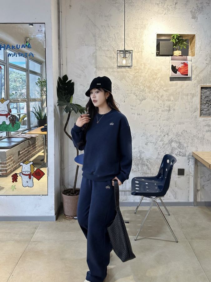 Alo Leggings What was planted by Kim Ji Soo some time ago can finally be pulled out! — Premium Replica — photo 6