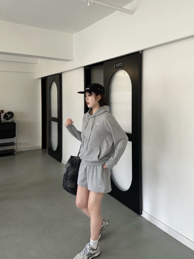 Alo Shorts Old money represents color! — Premium Replica — photo 8