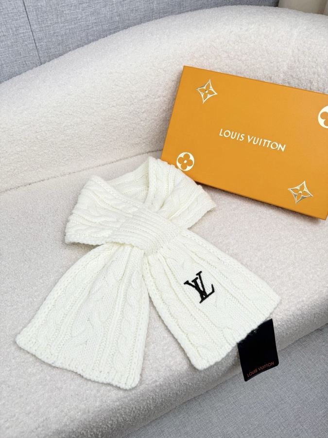 LV halsduk LV Logo 30cm 100% 30*180cm — photo 7