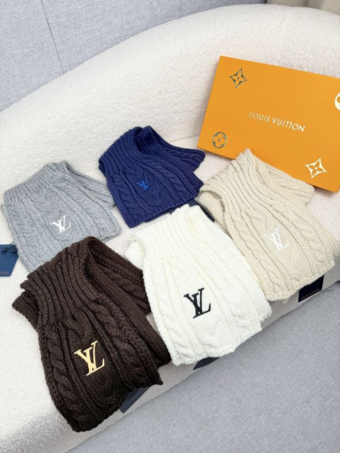 LV halsduk LV Logo 30cm 100% 30*180cm — photo 9
